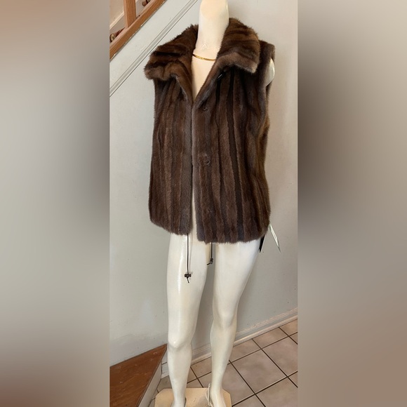 Mink fur vest NWT - Picture 4 of 10